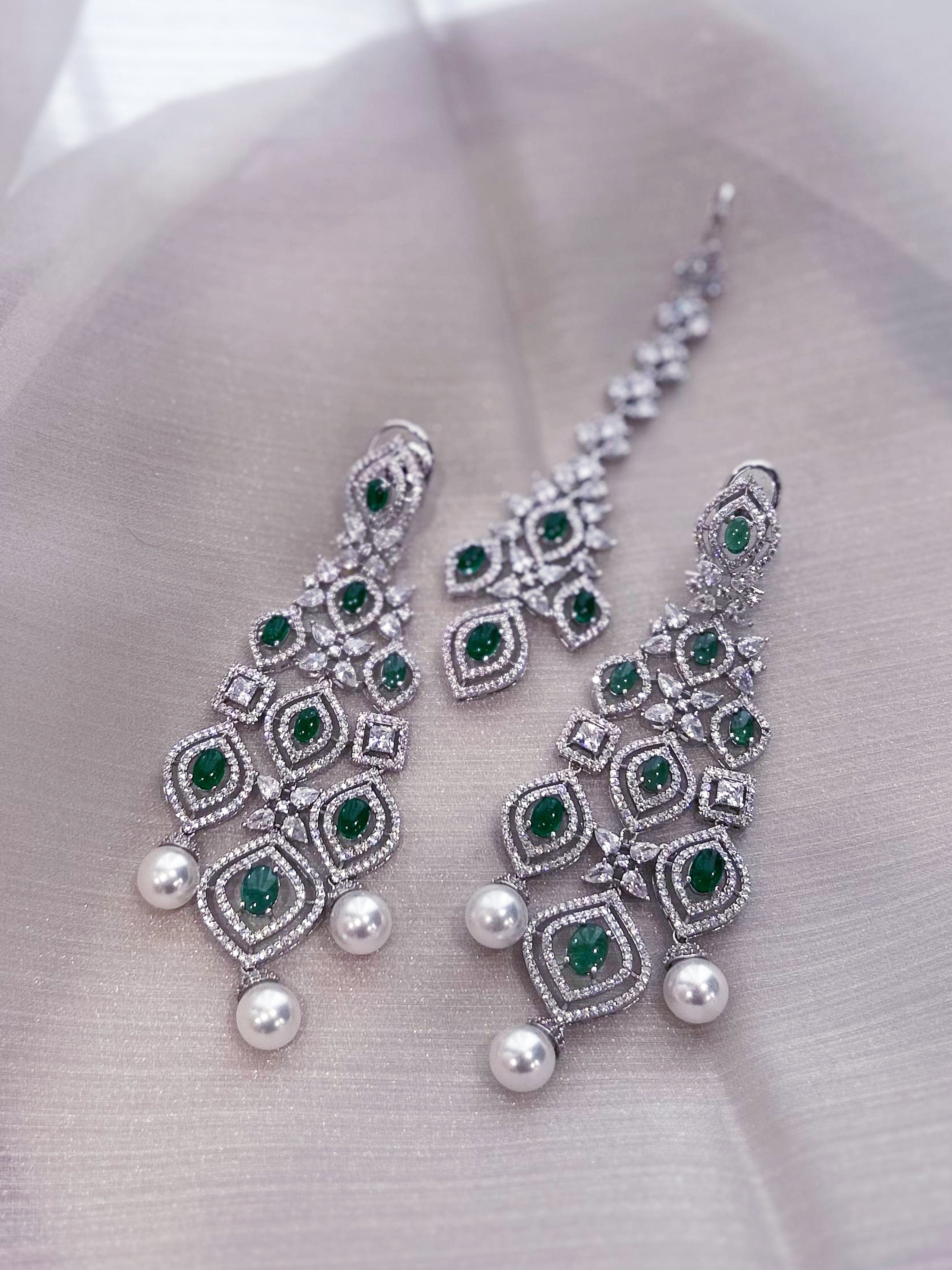 Arpita Necklace Set