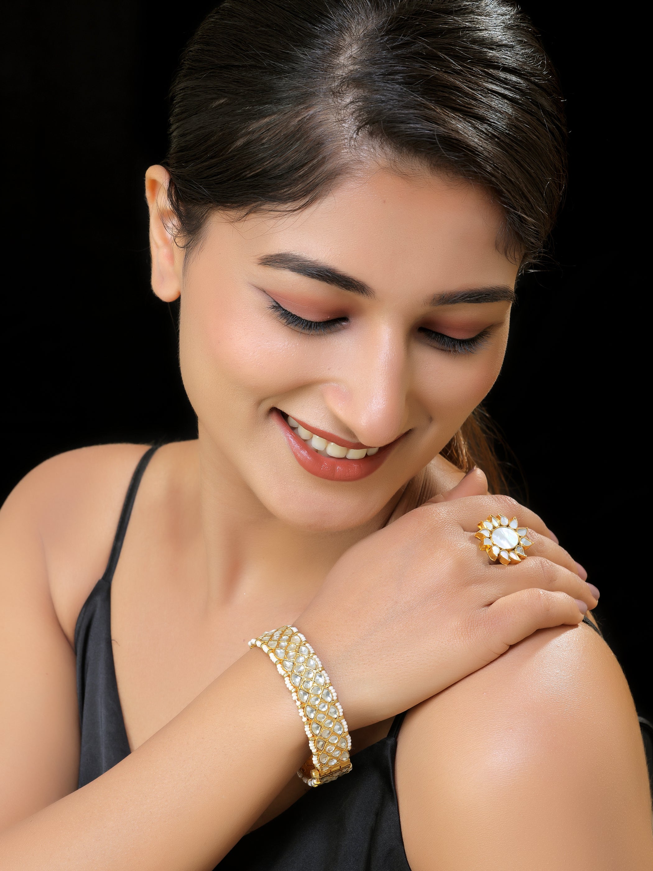 Anaya bangle