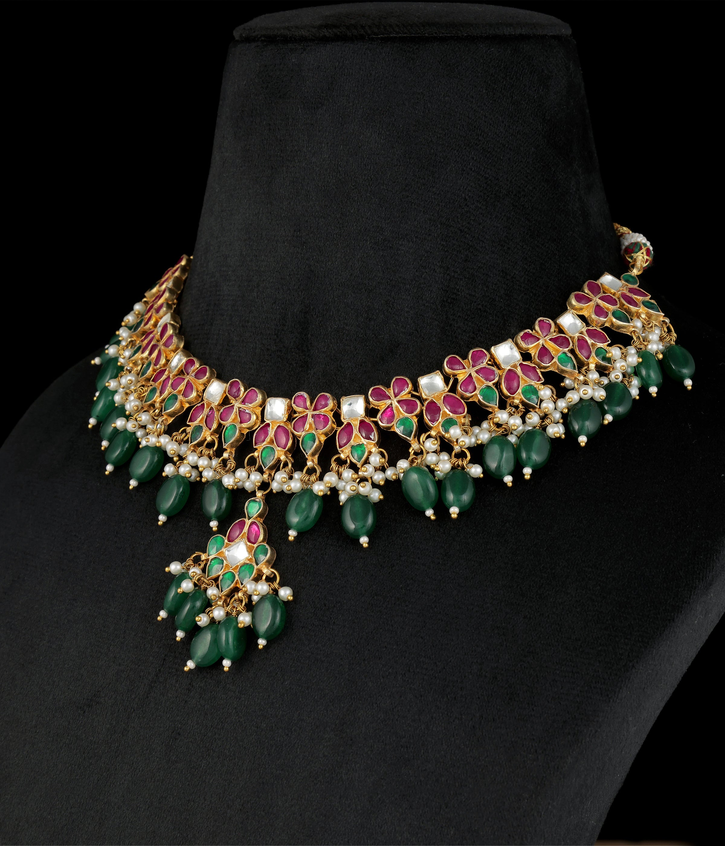 Dharini necklace set