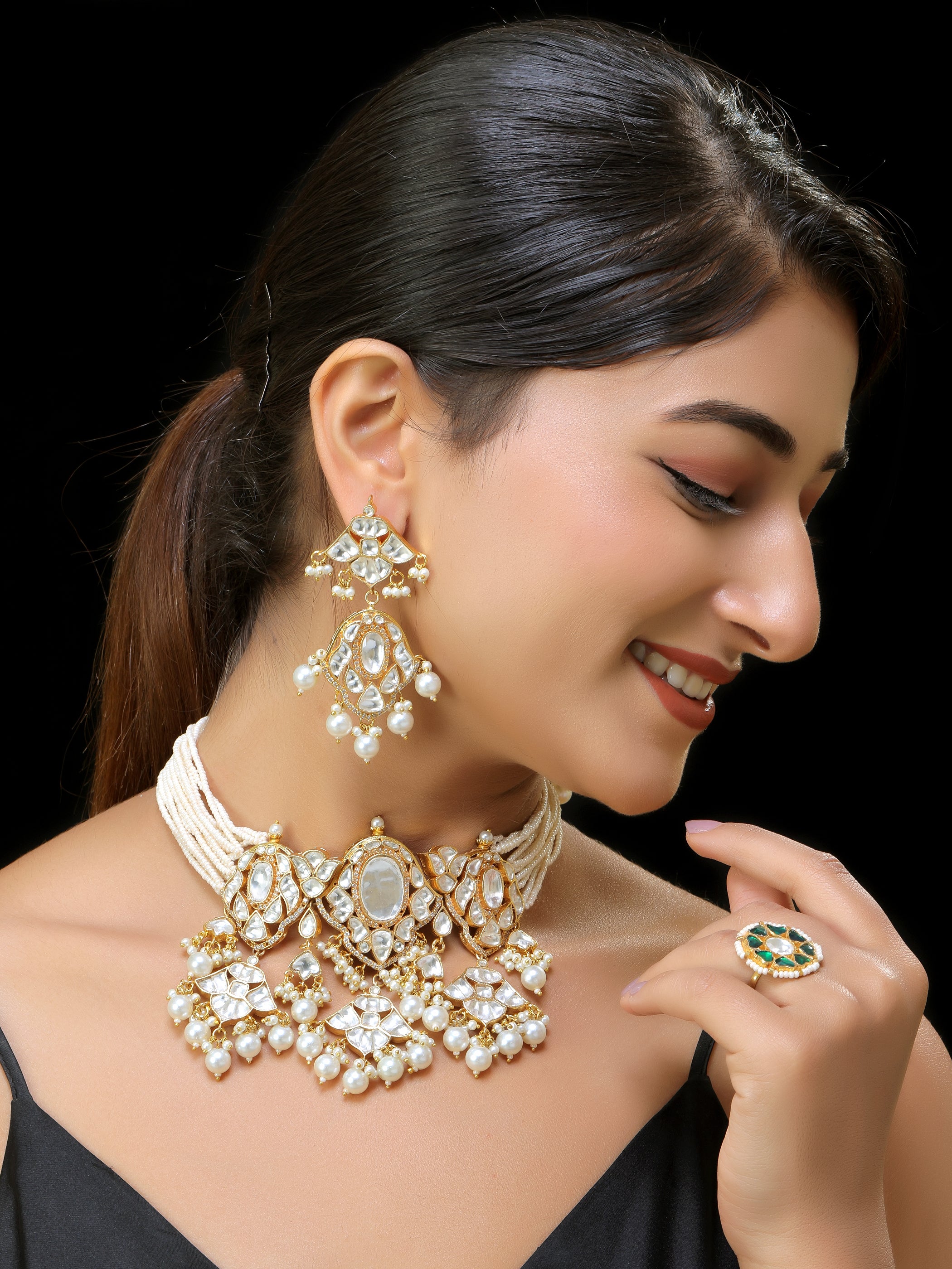 Aadhya Necklace Set