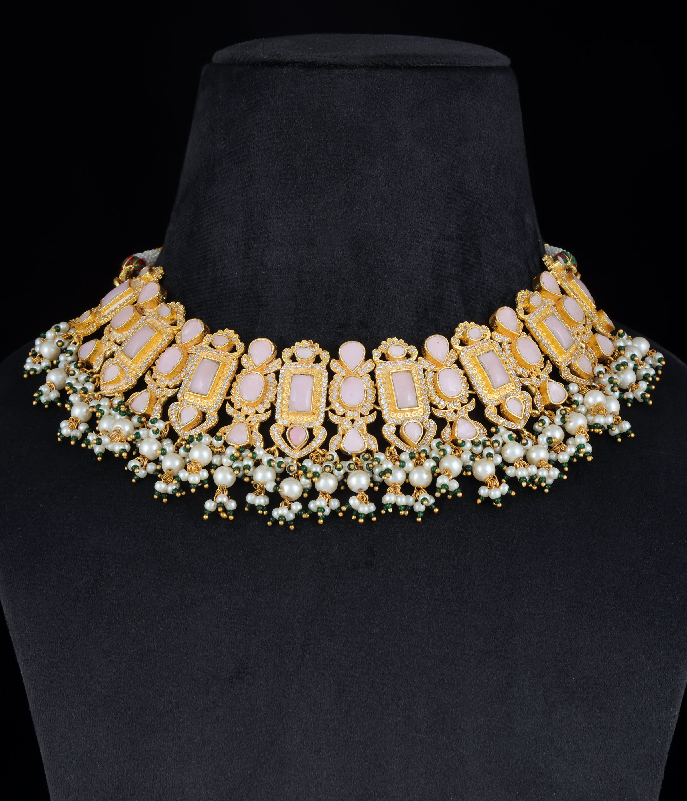 Siyana necklace set