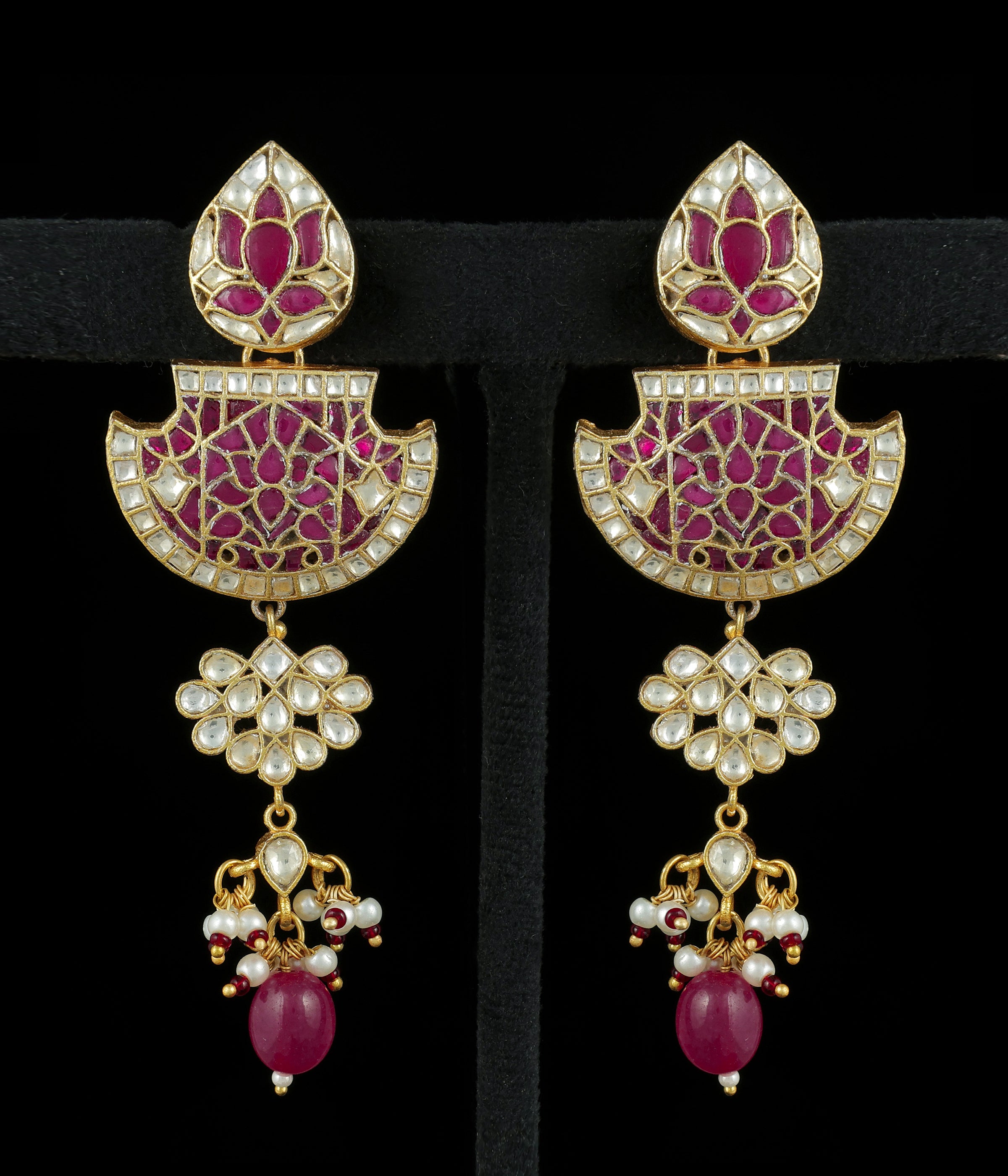 Inaaya Earrings