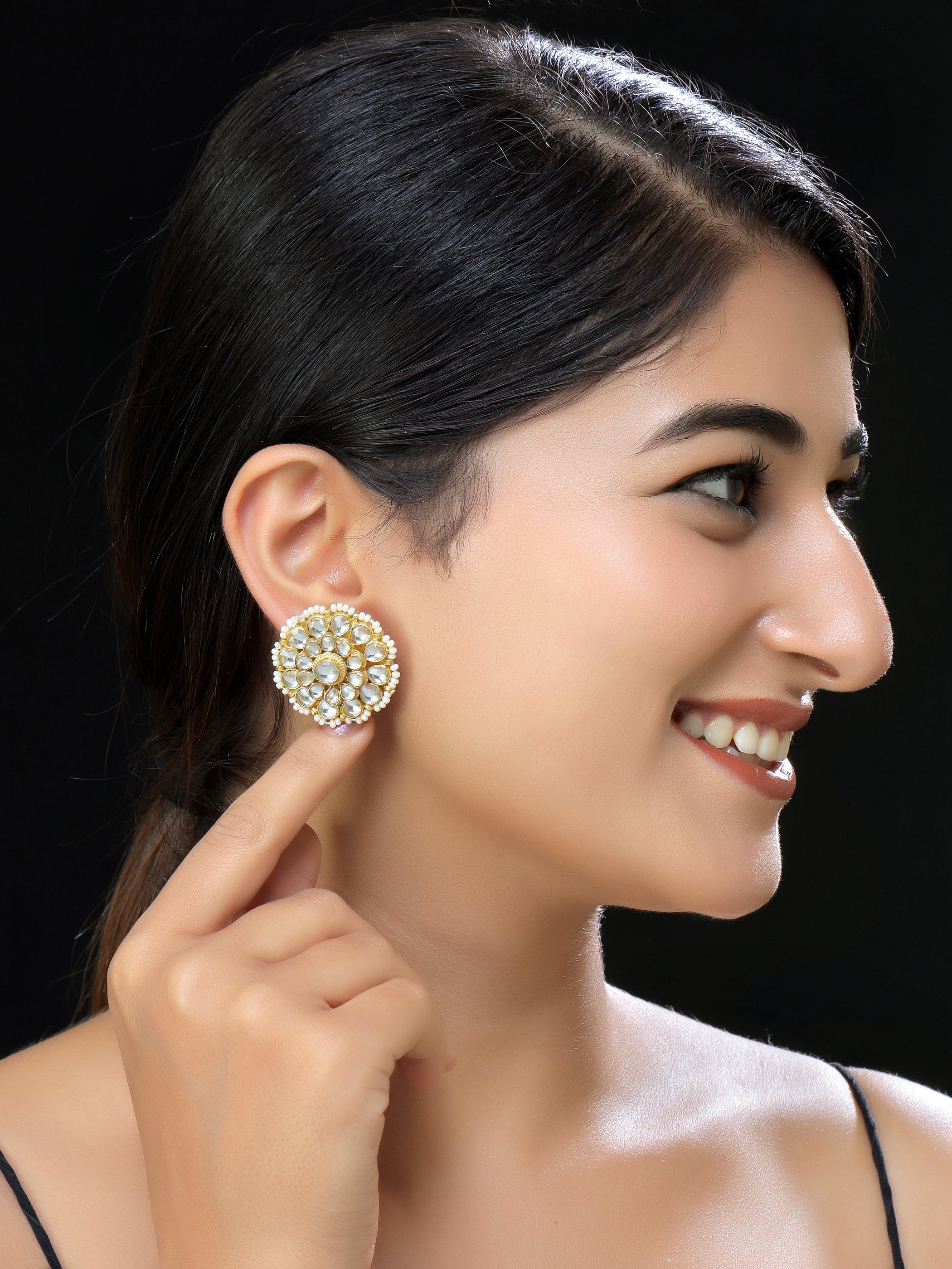 Ishani earrings