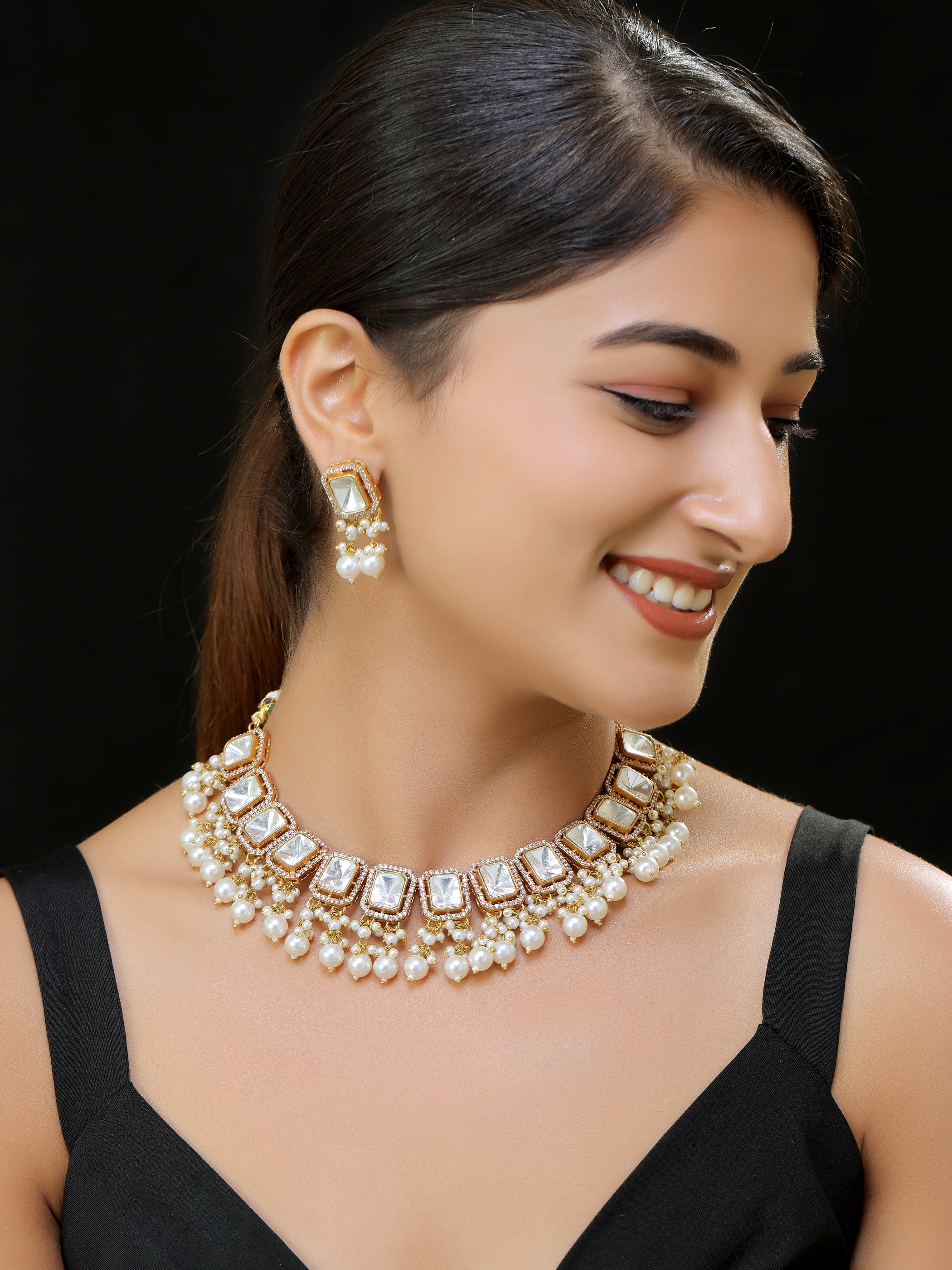 Roshini necklace set