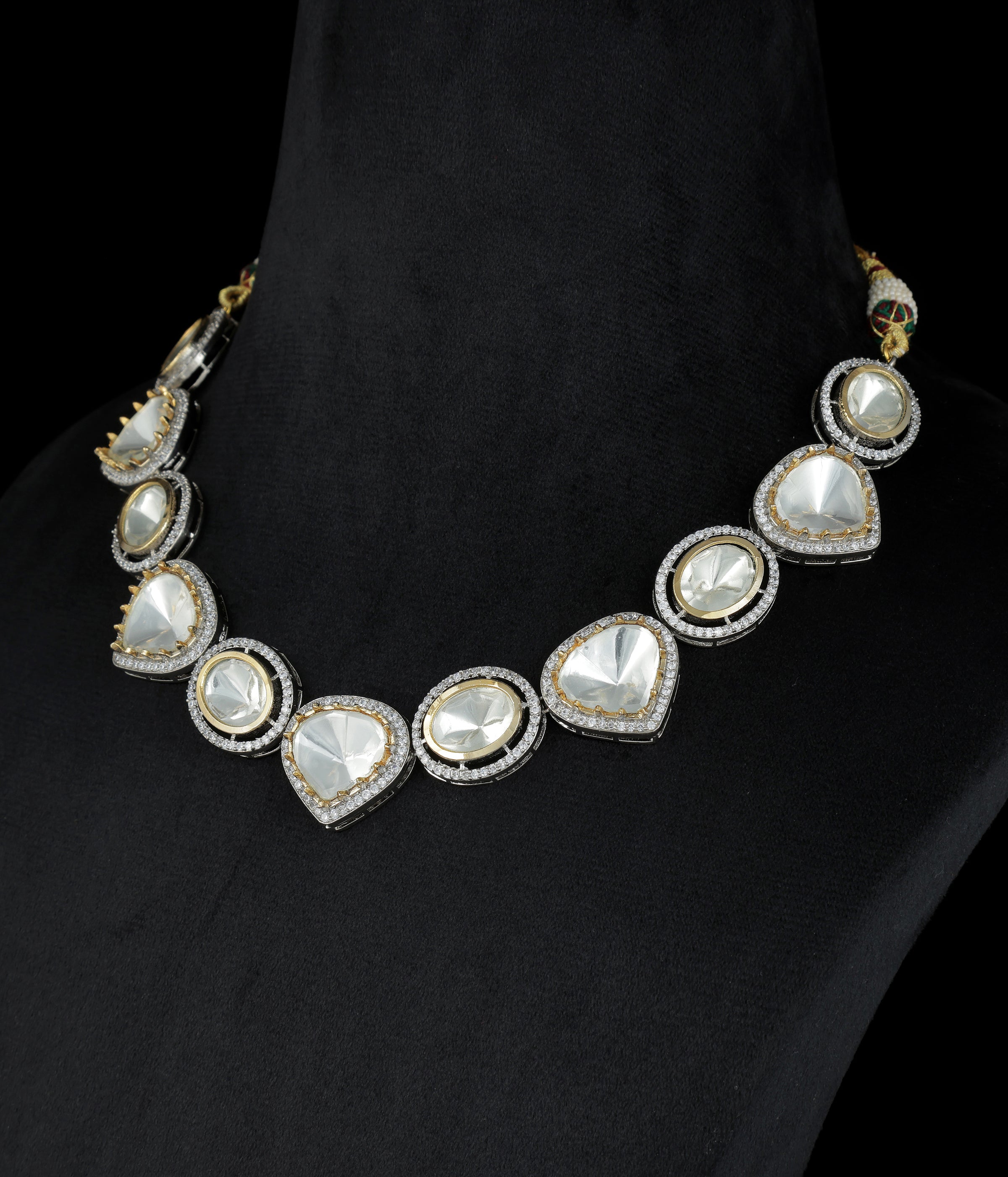 Ishwari Necklace set