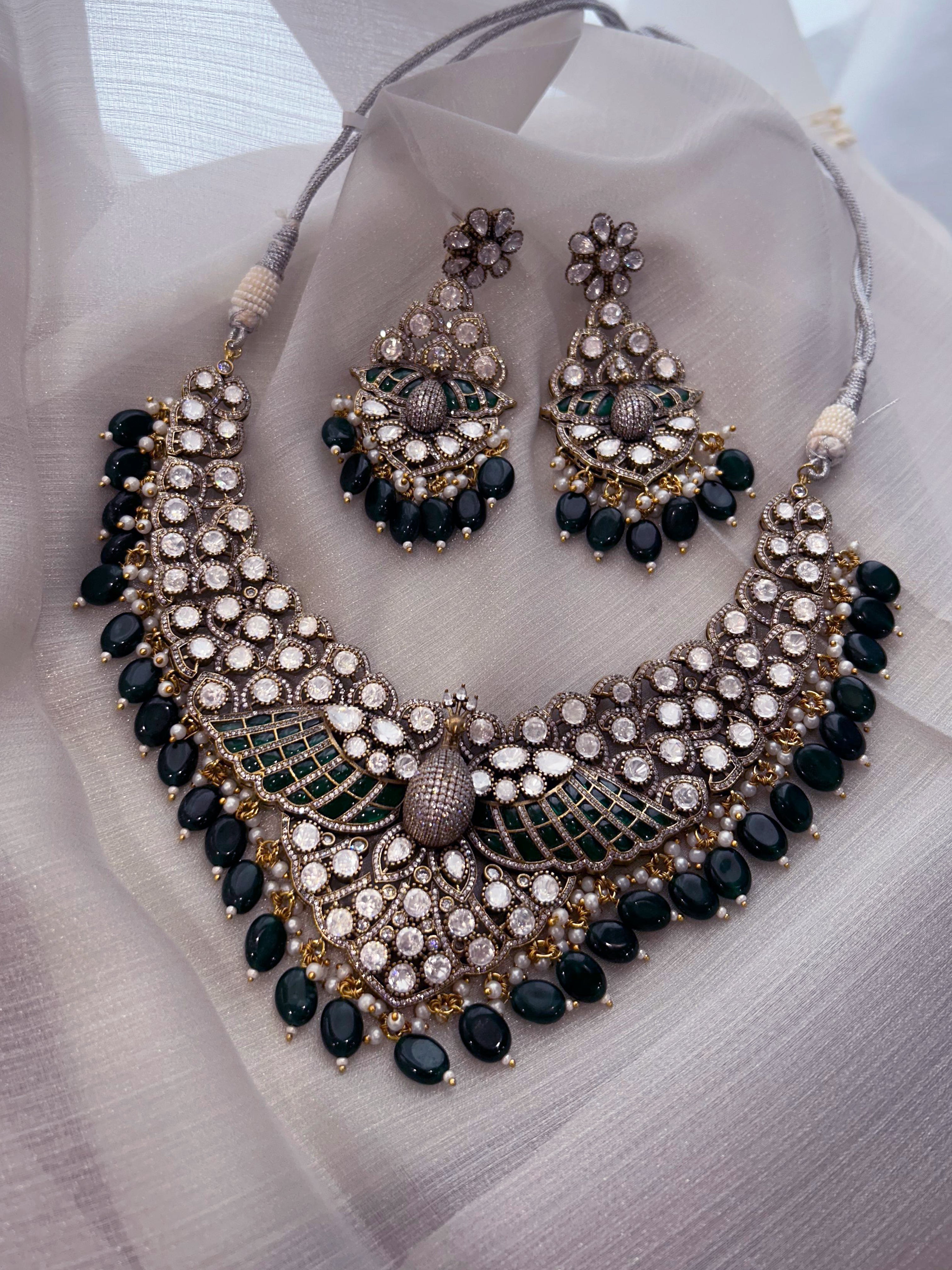 Vishaka Necklace Set